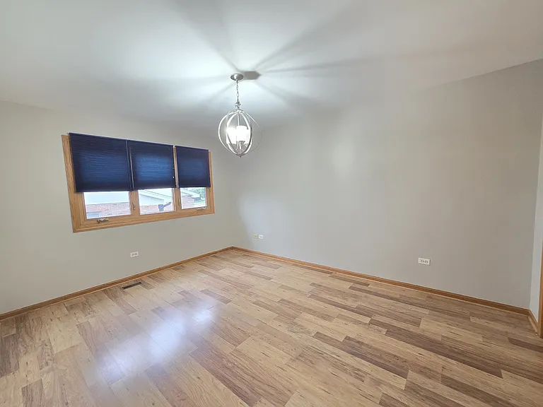 8112 Rutherford Dr — Photo 13
