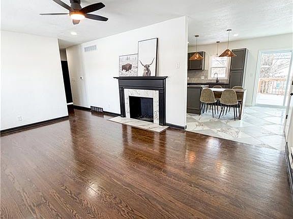 5th image of 5112 N Cypress Ave