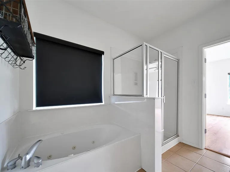 15575 Kitty Hawk Dr — Photo 19