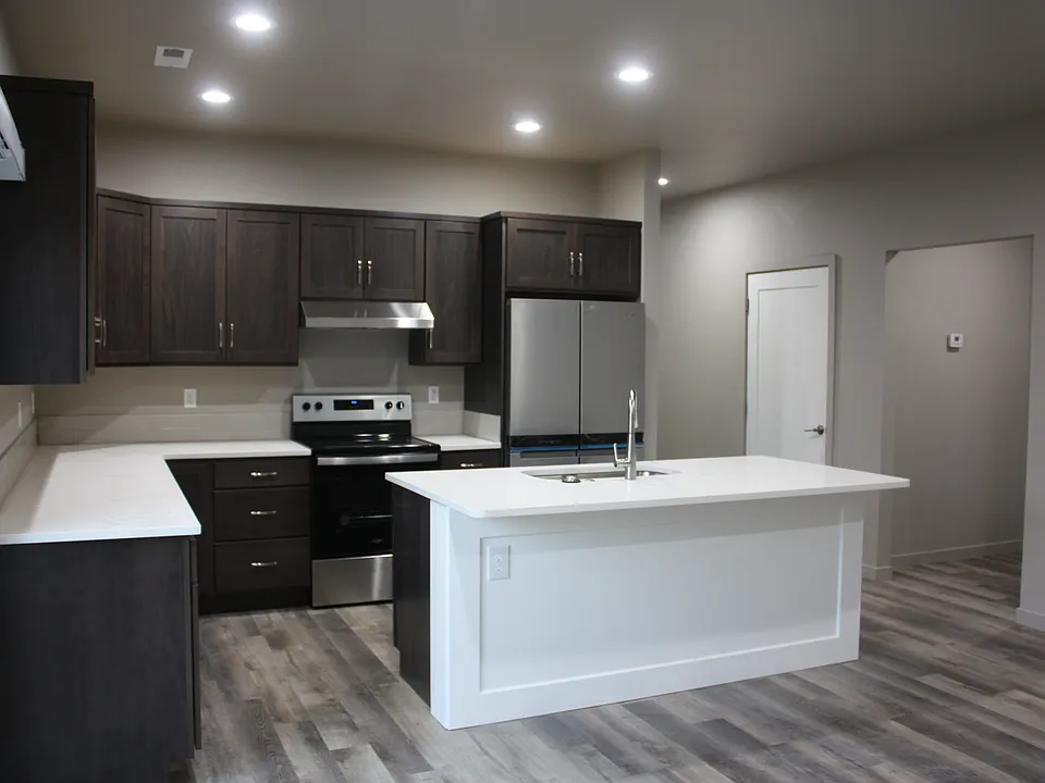 3416 W Blue Heron Ln