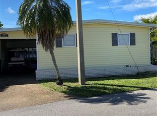 5561 Sir Walter Way, North Fort Myers, FL 33917