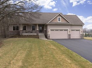 3110 202nd Ln NW, Oak Grove, MN 55011