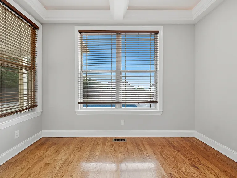 4046 Brock Rd — Photo 40