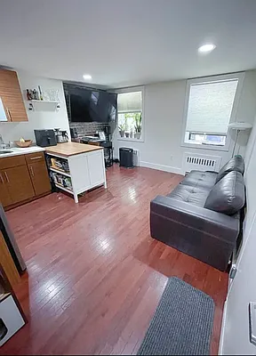 Rented by Massada Home Sales Inc | media 29