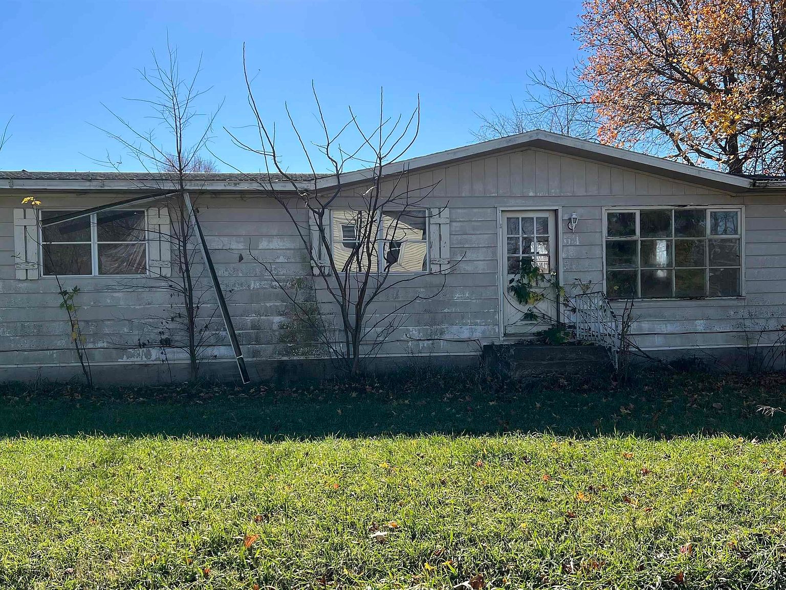 300 E Chestnut St, Kirkwood, IL 61447 Zillow