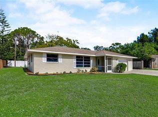 588 Yale Rd, Venice, FL 34293