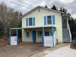 144B Chestnut St, Mars Hill, NC 28754