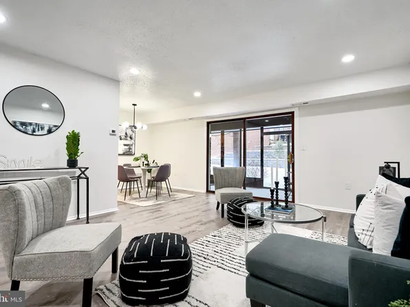 6 Long Stream Ct #T-1, Baltimore, MD 21209