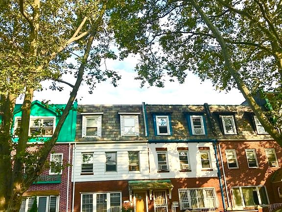 4th image of 21-20 28th St #3F
