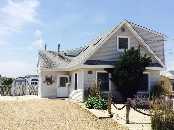 27 W Mullica Rd, Little Egg Harbor, NJ 08087