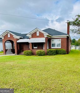 6 N Spring St, Claxton, GA, 30417