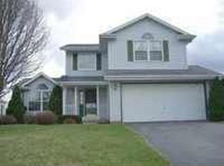 4262 Prairie Fox Dr, Janesville, WI 53546
