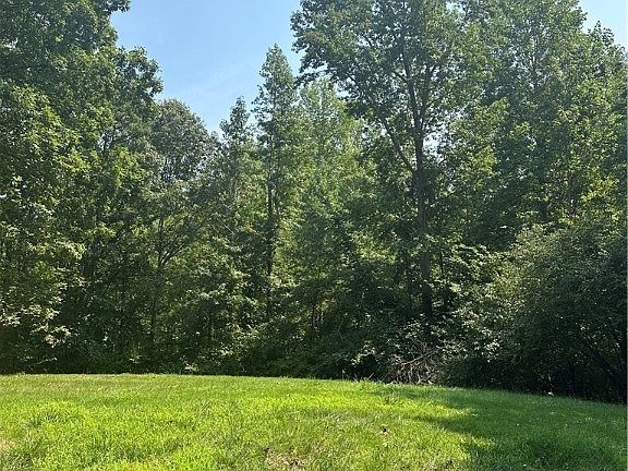 2nd image of 11001 Forest Hollow Dr