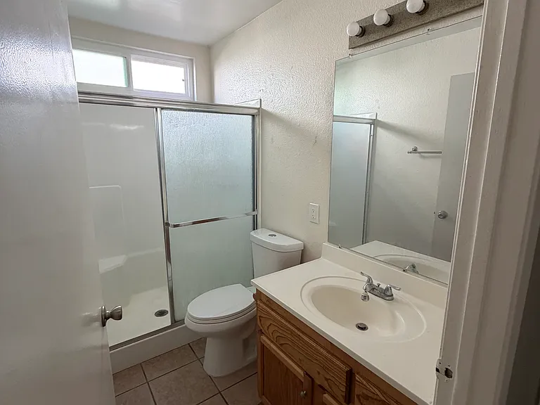 2613 B St #1 — Photo 7