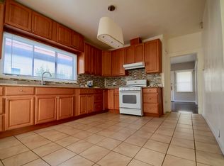 807 46th St, Oakland, CA 94608