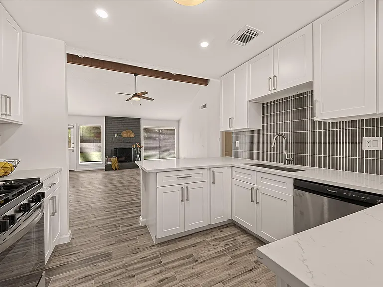 22314 N Fork Dr — Photo 12