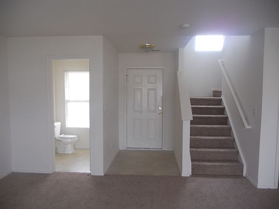 4th image of 3807 Larkhaven Village Dr