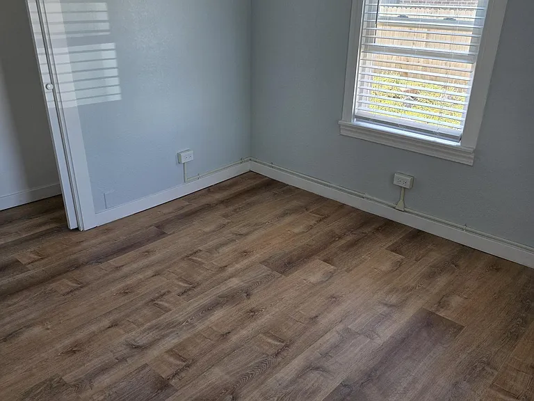 2536 Eaton St — Photo 14