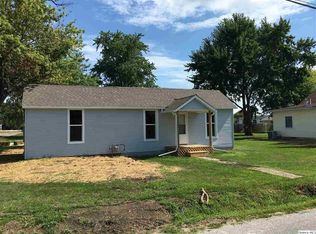 401 E Chestnut St, Mount Sterling, IL 62353