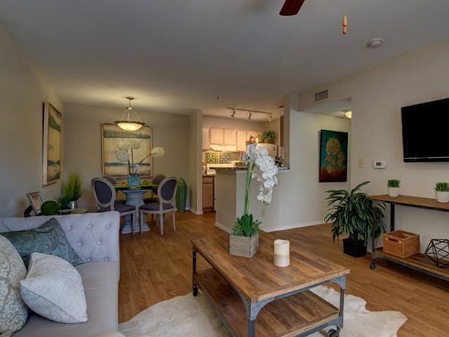 1st image of 10950 Biering Ln #2B-2Ba-984Sqft