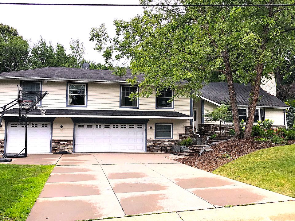 1st image of 6624 W Shore Dr