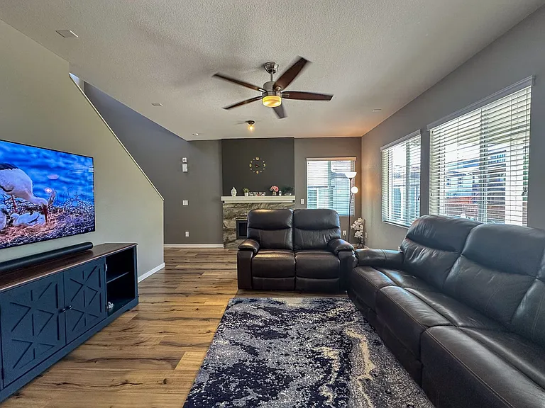 14035 Touchstone St — Photo 12