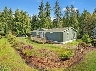 17815 64th St E, Lake Tapps, WA 98391