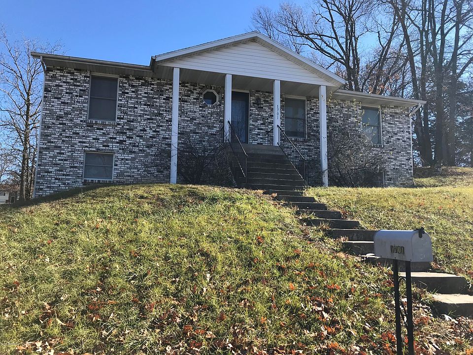 1st image of 1701 Liberty Ct