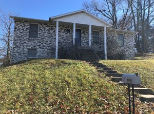 1701 Liberty Ct, Jefferson City, MO 65109