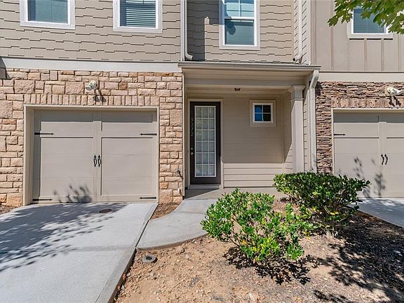 2nd image of 5272 Mill Way
