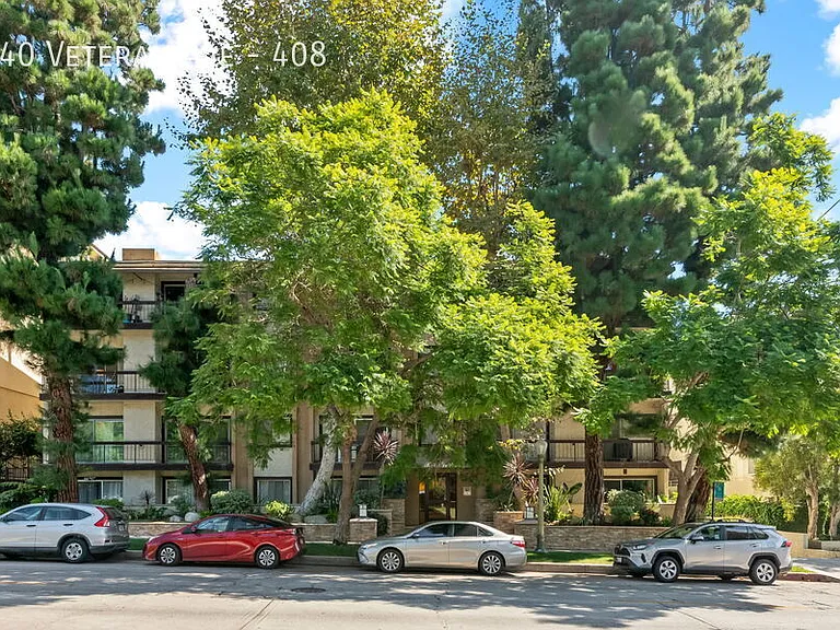 440 Veteran Ave #408 — Photo 20