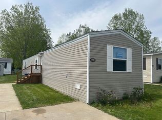 11061 Hickory Ln #143, Clio, MI 48420