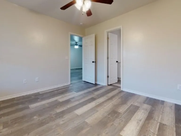 415 W James St #1 — Photo 16