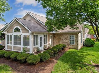 81 Edinburgh Village Dr, Dayton, OH 45458