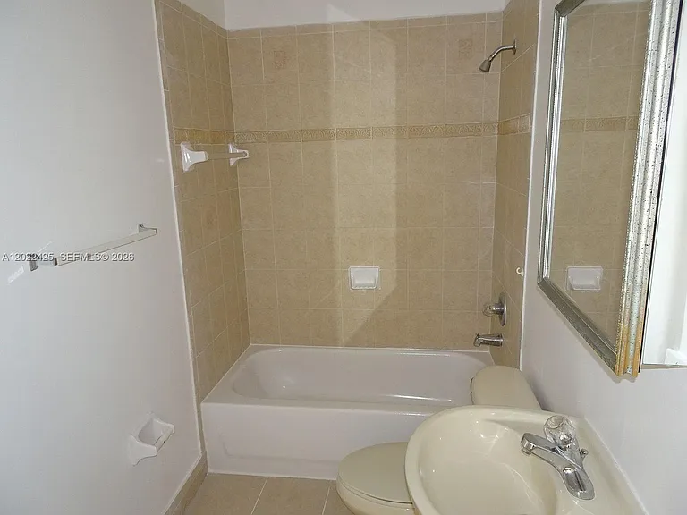 5460 NW 107th Ave #115 — Photo 15