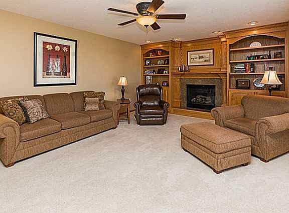 5th image of 9305 Carmel Dr