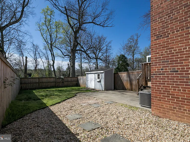 4428 Vermont Ave — Photo 12
