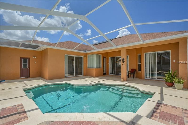 1st image of 324 Terranova Blvd
