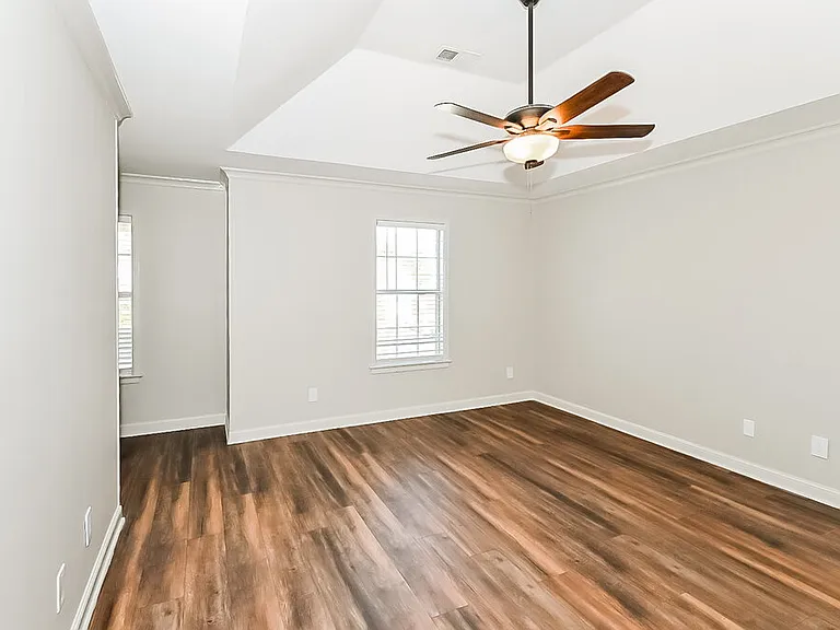 7170 Fox Creek Dr — Photo 10