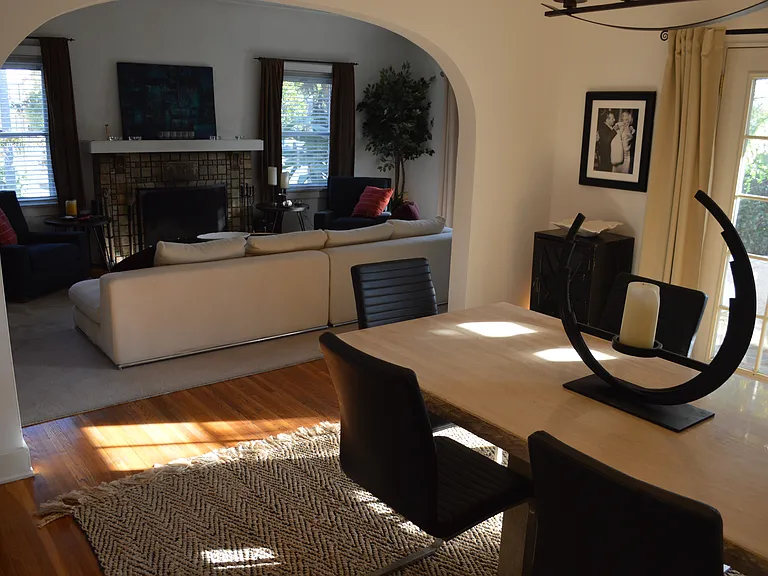 1203 S Rimpau Blvd — Photo 43