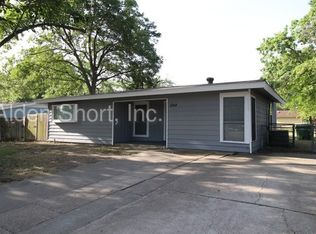 1344 Parkmont Dr, Garland, TX 75041