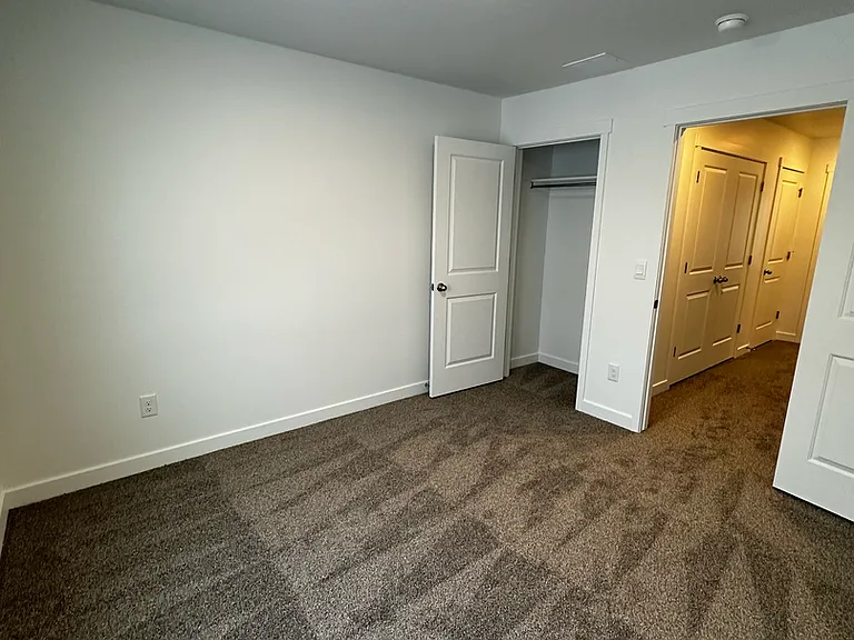 479 N Scuttlebutt Ln — Photo 11