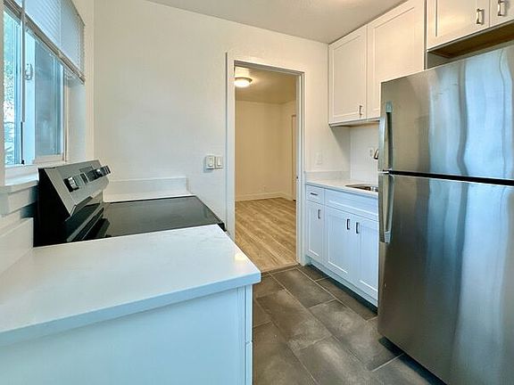4th image of 6115 8th Ave NW #6115