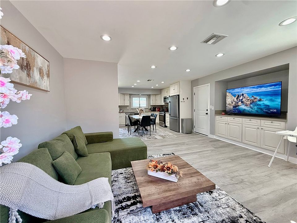 1st image of 11307 Jane Way