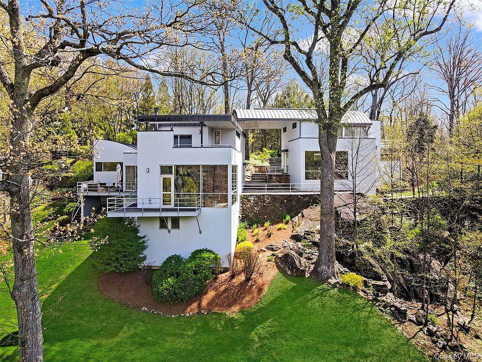 1st image of 54 Cross Pond Road