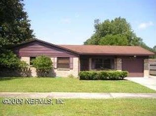 924 Chapman Dr, Jacksonville, FL 32221