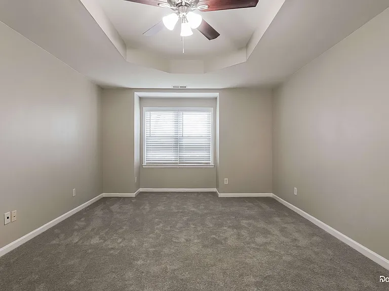 208 Little Fawn Cir — Photo 10