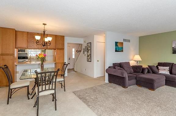 2nd image of 10427 Corbeil Dr
