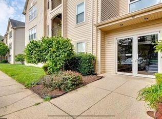 30 Hearthstone Ct APT J, Annapolis, MD 21403