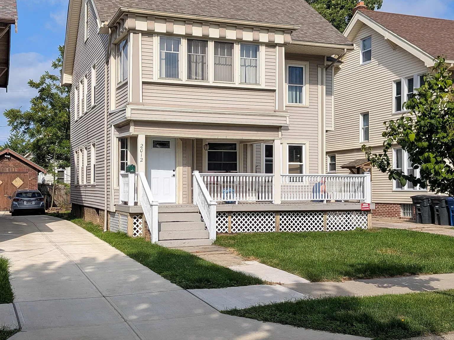 2 bed, 1000 sqft, $1,650 — Photo 2